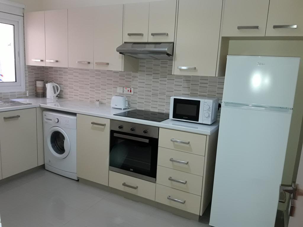 32 Hill Court Lejlighed Larnaca Eksteriør billede