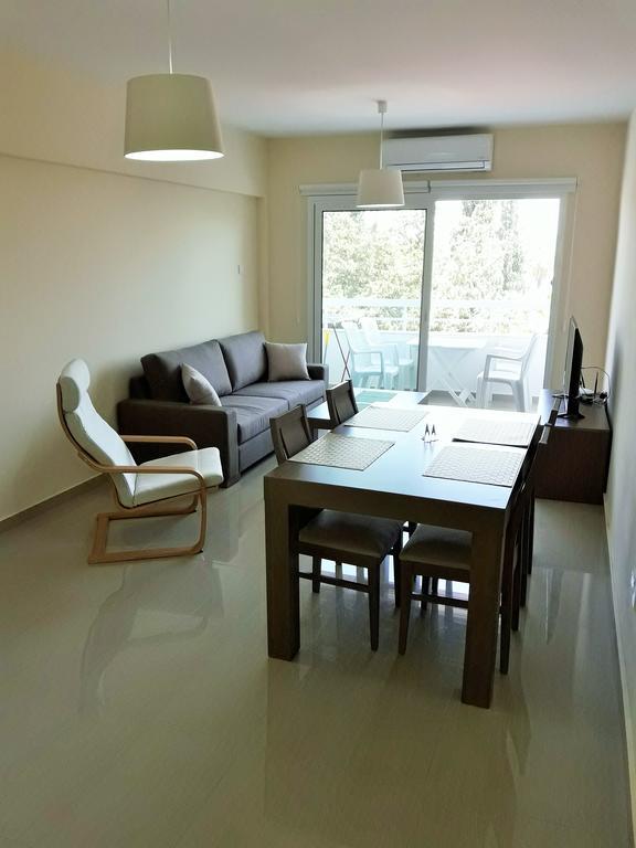 32 Hill Court Lejlighed Larnaca Eksteriør billede